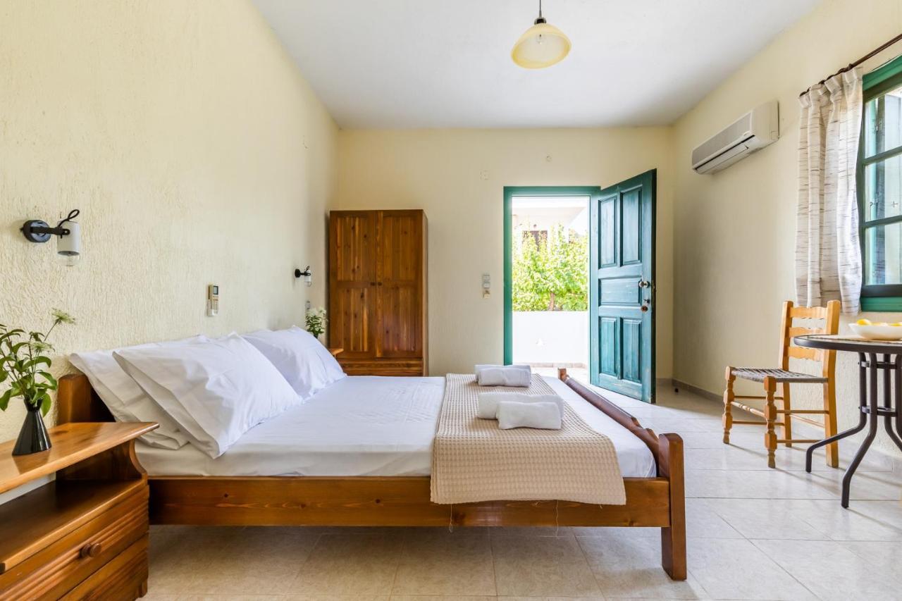 Skopelos Evergreen Apartments Stafylos Exterior foto